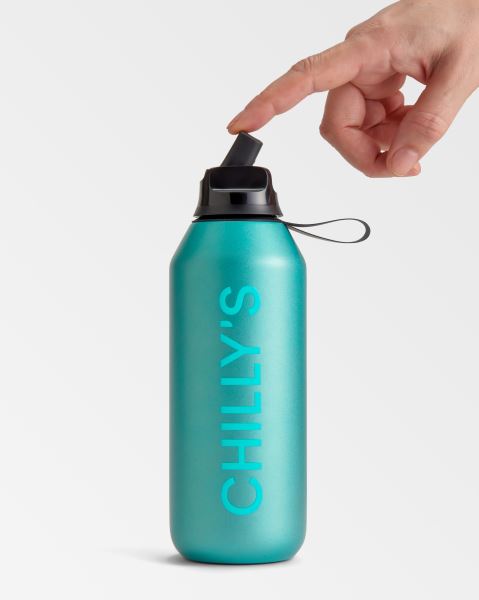 Chilly's Metallic 500ml / 1L Series 2 Flip Bottle Green | FJ4219675
